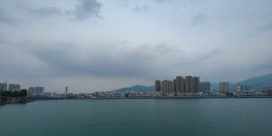 2026年慈利城区的第一场雪：体感非常的冷，但积雪并不厚