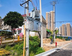 澧零公路人行道上有一个变压器，不知道会怎么处理呀