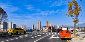 慈利澧零大桥建设最新进展：双向六车道，护栏安装即将完工