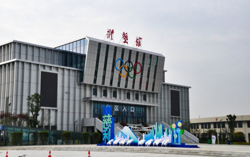 素材图：慈利县慈姑文体中心