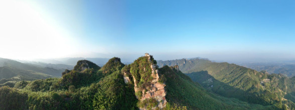 一山看三地：慈利县许家坊乡金仙山