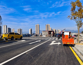 慈利澧零大桥建设最新进展：双向六车道，护栏安装即将完工