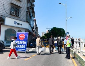 2026年湖南省龙舟超级联赛慈利站比赛第一天现场图集