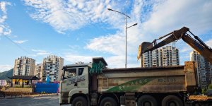 路过碧桂园桥头夜市遗址，发现公共厕所也已经拆除了