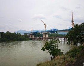 慈利绕城公路琵琶洲大桥双安一侧建设有了新进展