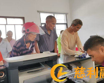 江垭镇：免费发放冬油菜种子，以良种赋能乡村振兴