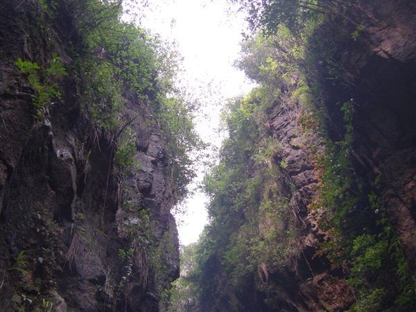 在天堂游走——朝阳地缝行记（一）