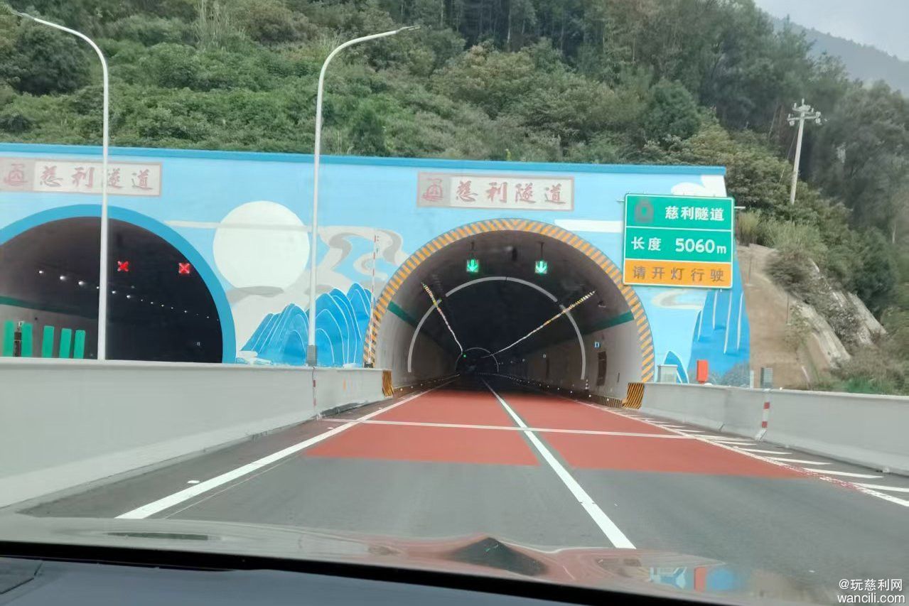 微信图片_20251009121402_122_629.jpg