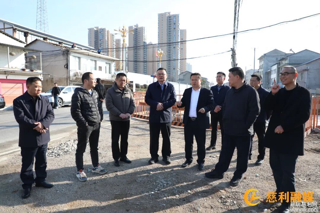 县委副书记、县长朱爱民带队调研住建领域项目建设工作