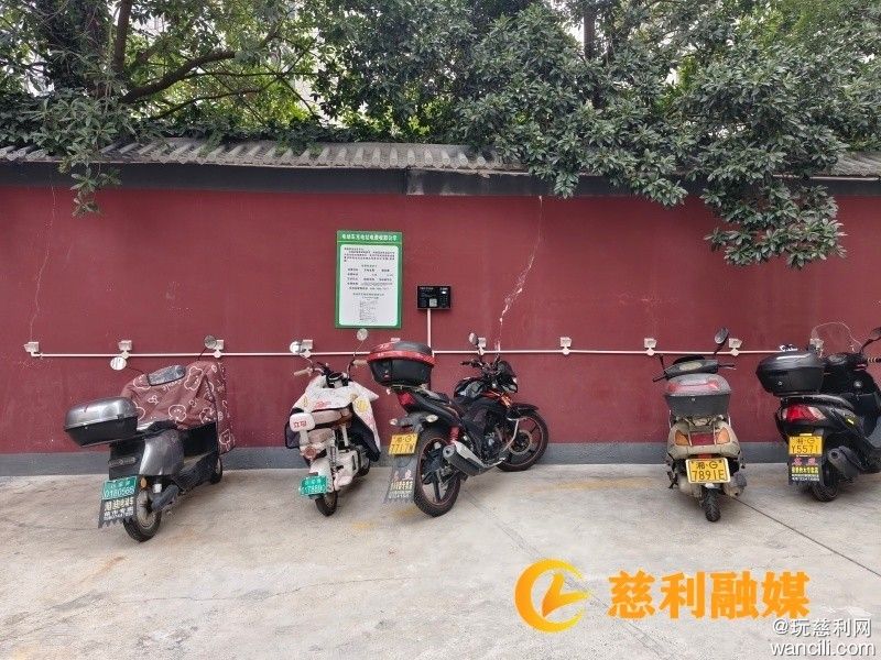 62aae7a1360d42fd938e54930debb67d.jpg