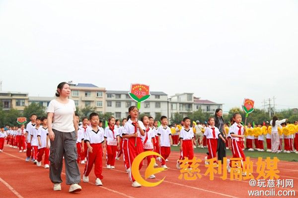 5b2390e7bfe74d0a96b9a997fa0b3019.jpg