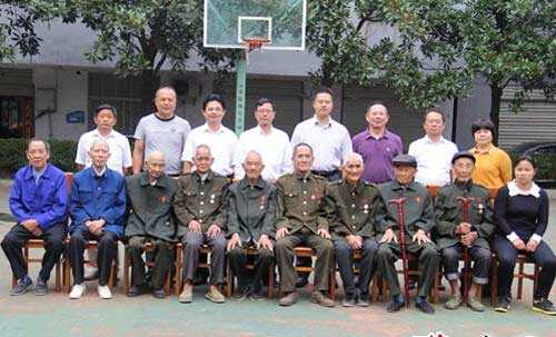 烈士纪念日，慈利县召开烈属劳模代表座谈会