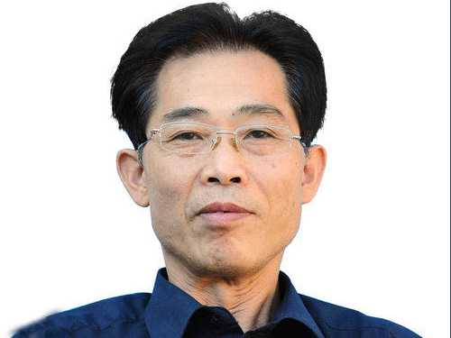 国际知名跨领域多栖专家王正鹏