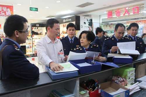 湖南今年前11个月共查处11万无证经营户