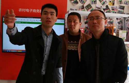 朱法栋调研慈利“农村淘宝”：要多卖货！