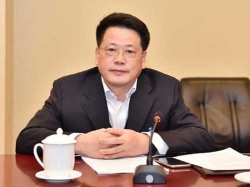 张家界原市委书记杨光荣提名为湖南省政府秘书长