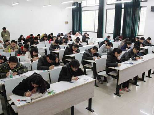 慈利县2018年将公开考录75名公务员