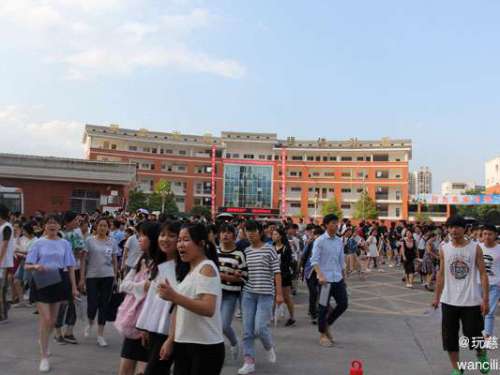 致青春，15年前那场亲身经历过的高考