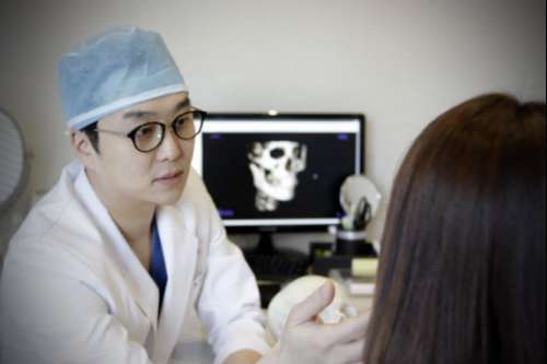 真正适合患者的面部轮廓整形-韩国A特整形外科！